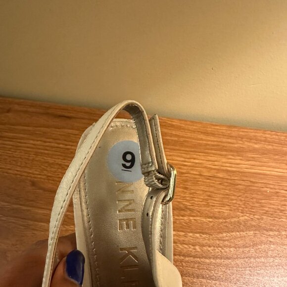 Anne Klein Cream Slingback Block Heel Shoes Size 9 – Gold Bit & Fringe Detail - Picture 4 of 4